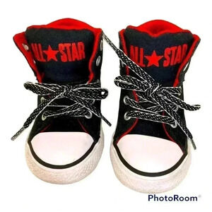 CHUCK TAYLOR Converse All Stars Infant High Tops Size 7